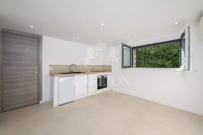 Image No.15-4 Bed House for sale