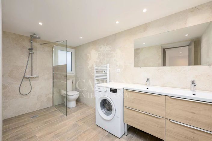 Image No.19-4 Bed House for sale