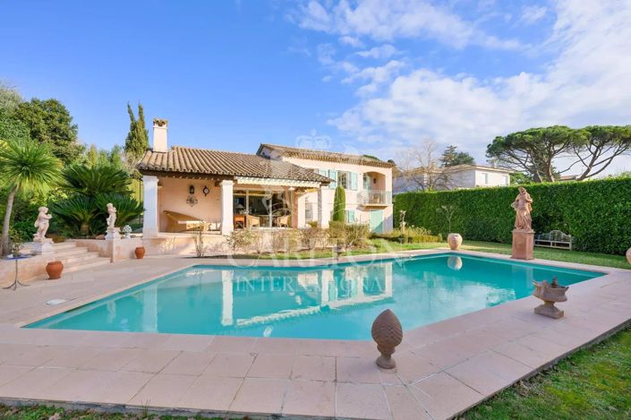 Image No.2-4 Bed House for sale