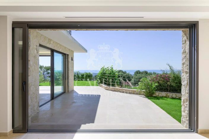 Image No.11-5 Bed House for sale