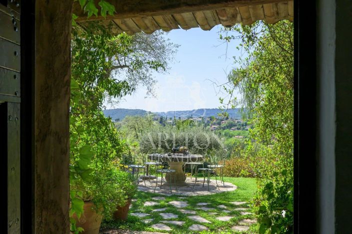 Image No.13-5 Bed House for sale