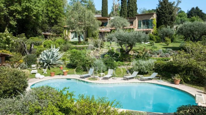 Image No.2-5 Bed House for sale