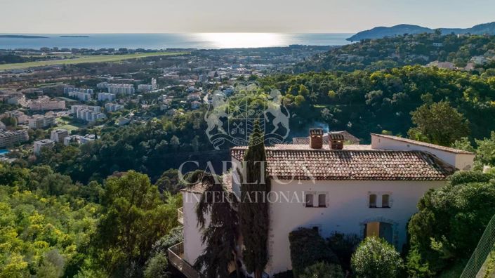 Image No.16-4 Bed House for sale