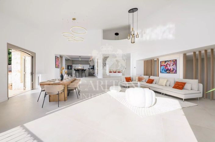 Image No.8-4 Bed House for sale