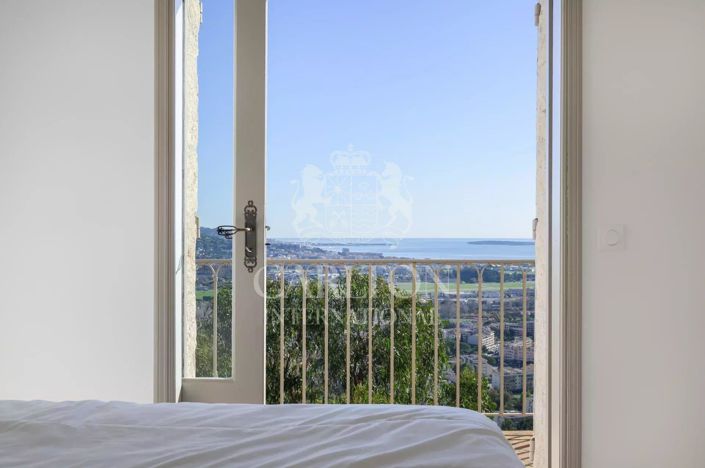 Image No.9-4 Bed House for sale