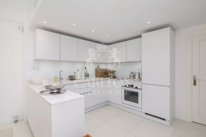 Image No.9-3 Bed House for sale