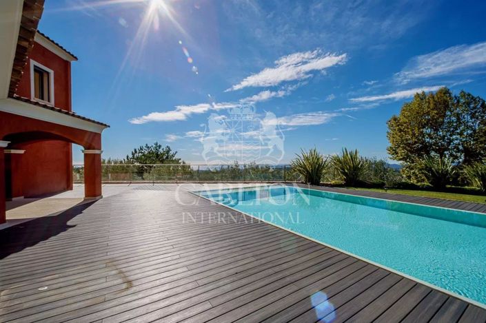 Image No.3-5 Bed House for sale