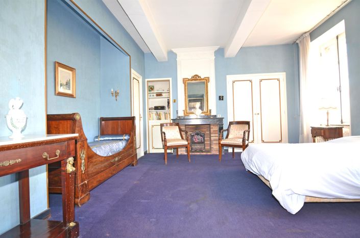 Image No.23-6 Bed House for sale