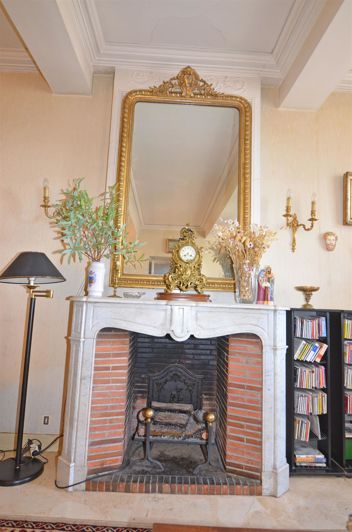 Image No.9-6 Bed House for sale