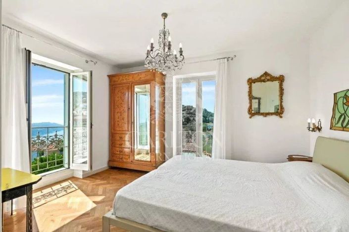 Image No.38-4 Bed House for sale