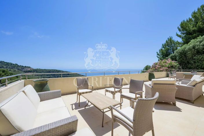 Image No.13-8 Bed House for sale