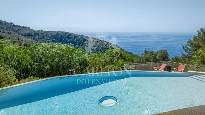 Image No.19-8 Bed House for sale