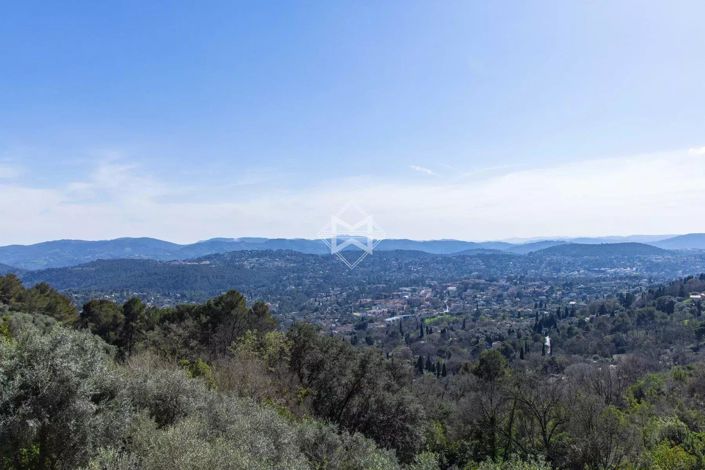 Image No.5-Maison de 6 chambres à vendre à Cabris