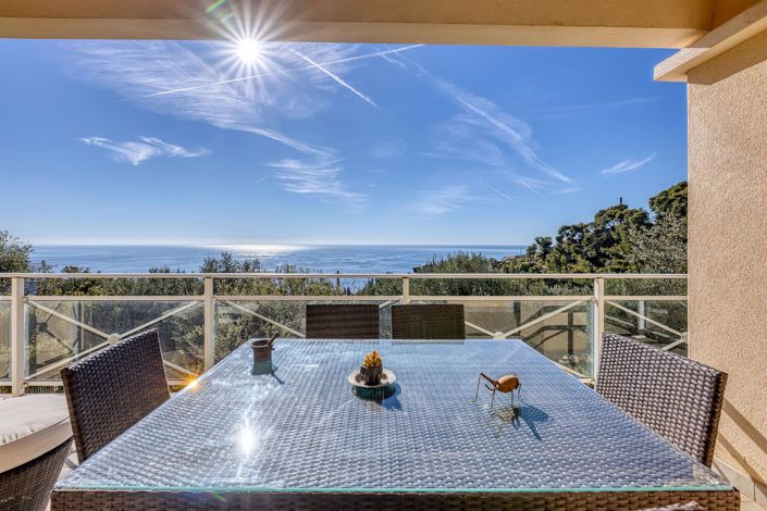 Image No.11-4 Bed House for sale