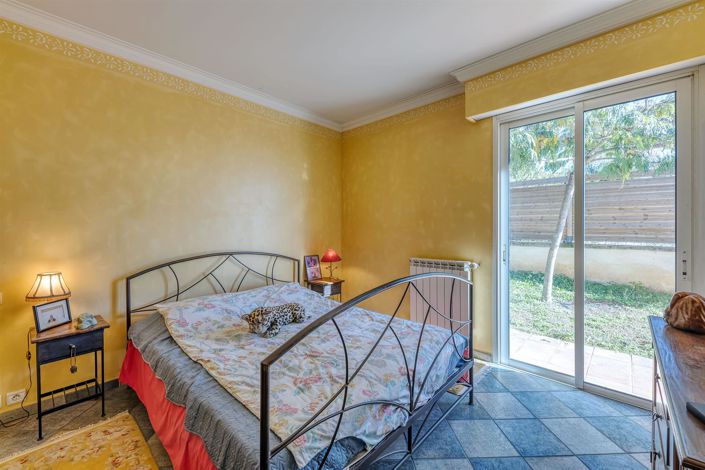 Image No.31-4 Bed House for sale