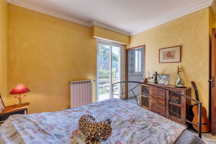 Image No.32-4 Bed House for sale