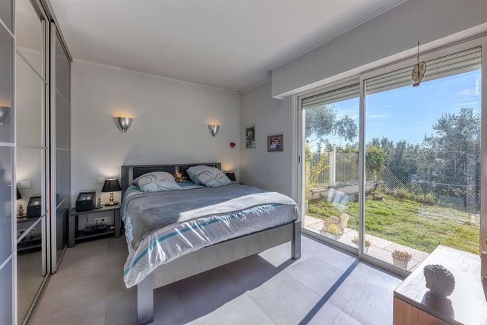 Image No.36-4 Bed House for sale