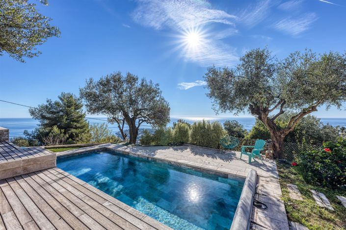 Image No.4-4 Bed House for sale