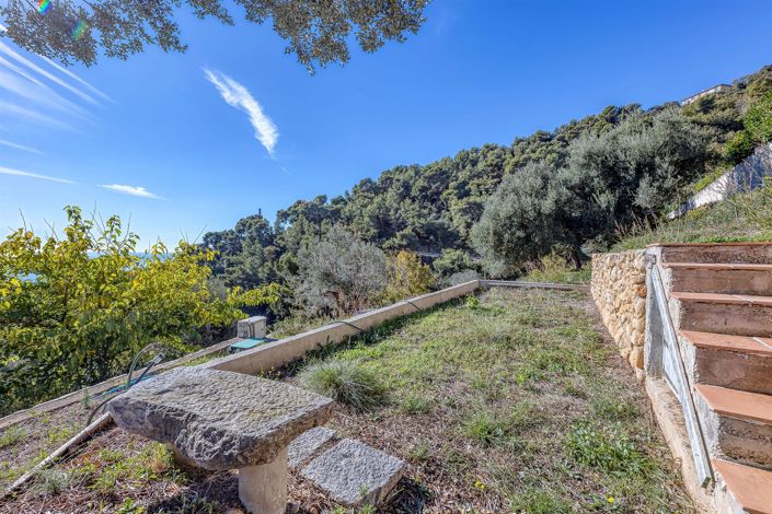 Image No.41-4 Bed House for sale