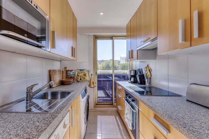 Image No.7-2 Bed Apartment for sale