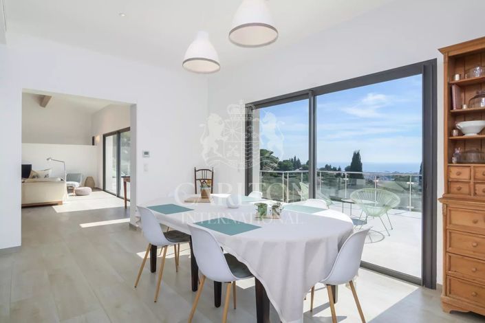 Image No.5-6 Bed House for sale