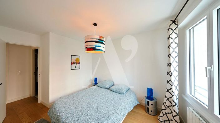 Image No.10-3 Bed Apartment for sale