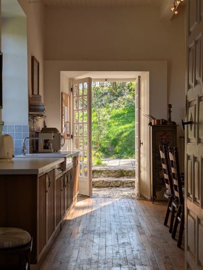 Image No.10-10 Bed House for sale