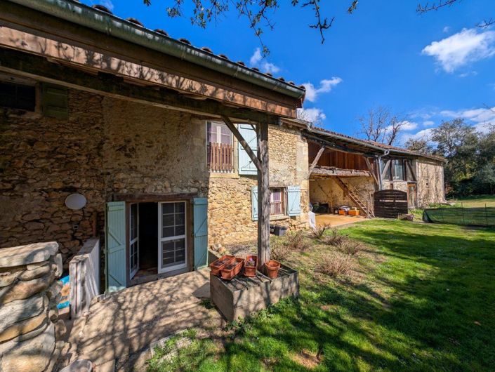 Image No.24-10 Bed House for sale