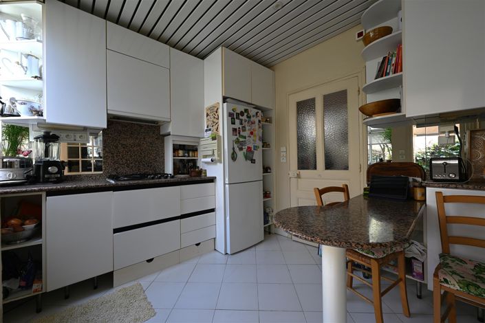 Image No.7-3 Bed House for sale