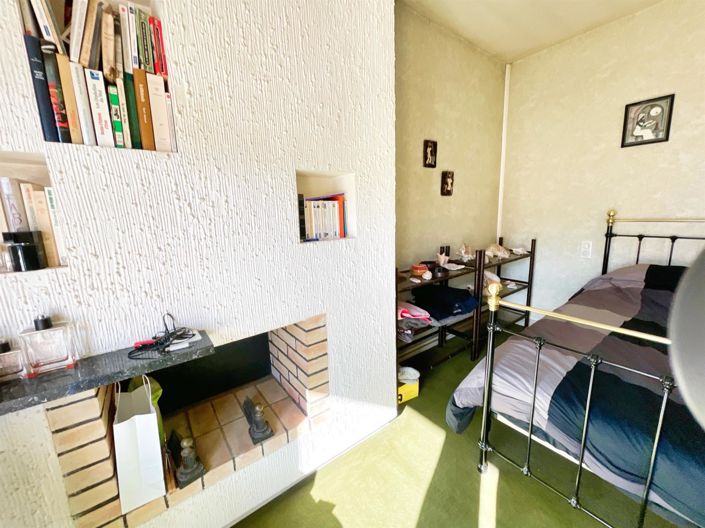 Image No.12-7 Bed House for sale