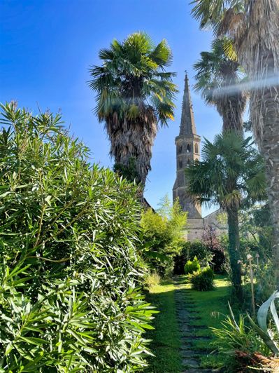 Image No.22-7 Bed House for sale