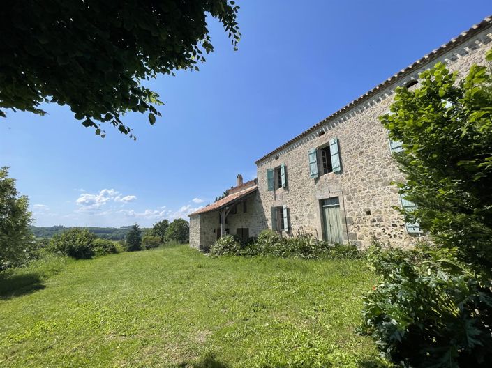 Image No.24-6 Bed House for sale