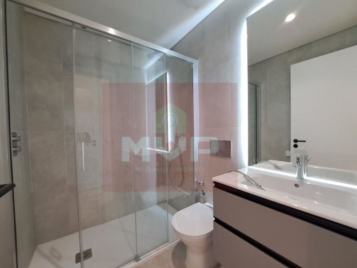 Image No.23-4 Bed House for sale