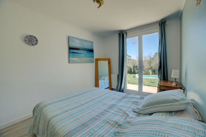 Image No.17-4 Bed House for sale