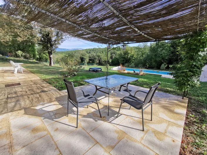 Image No.2-4 Bed House for sale