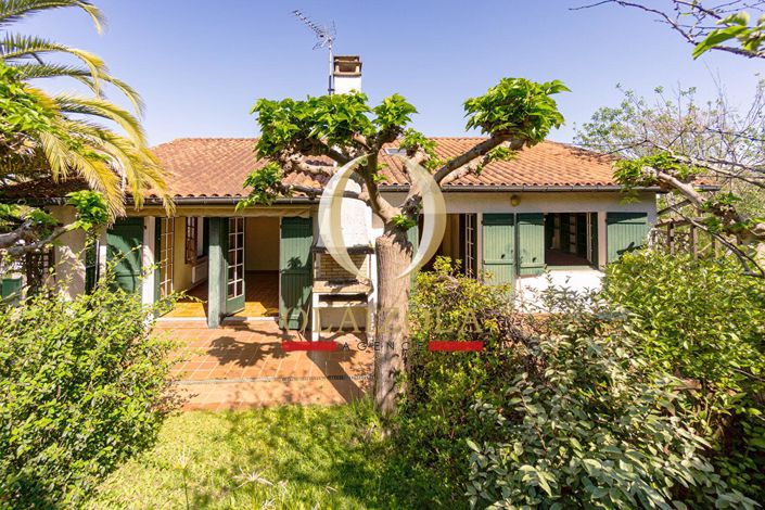 Image No.2-3 Bed House for sale