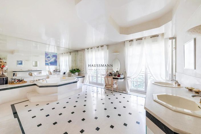 Image No.10-Propriété de 7 chambres à vendre à Neuilly-sur-Seine