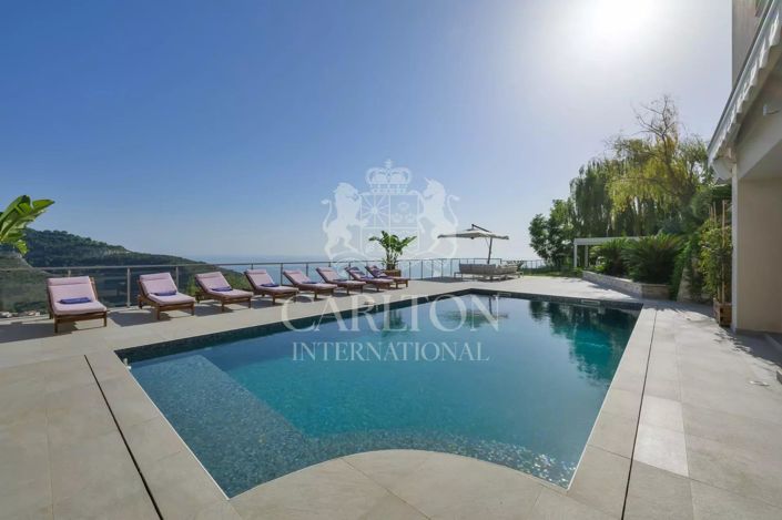 Image No.7-5 Bed House for sale