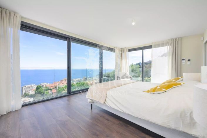 Image No.10-4 Bed House for sale