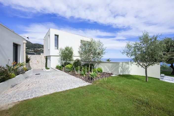 Image No.13-4 Bed House for sale