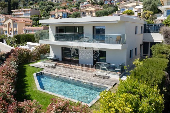 Image No.1-6 Bed House for sale