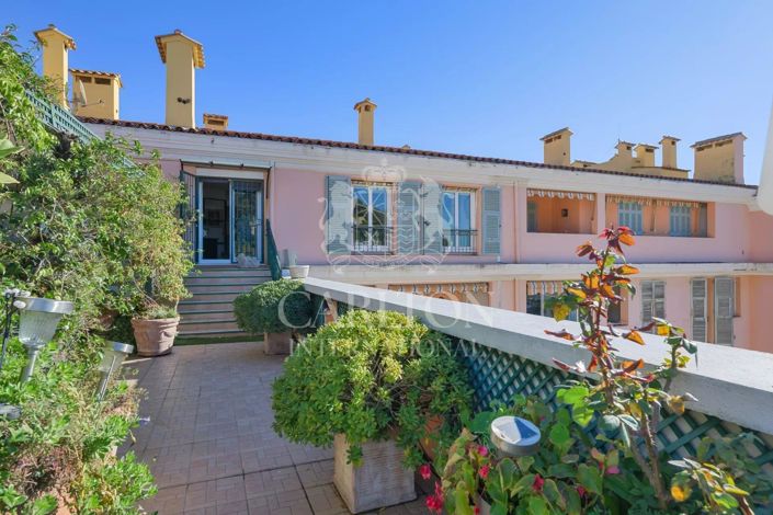 Image No.15-5 Bed Property for sale