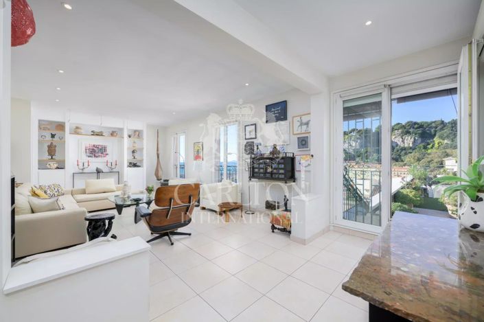 Image No.5-5 Bed Property for sale