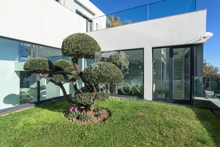 Image No.10-4 Bed House for sale