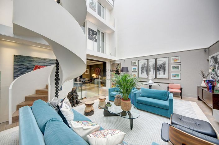 Image No.1-3 Bed Property for sale