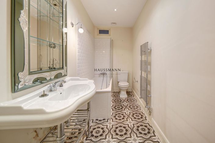 Image No.13-Propriété de 7 chambres à vendre à Neuilly-sur-Seine