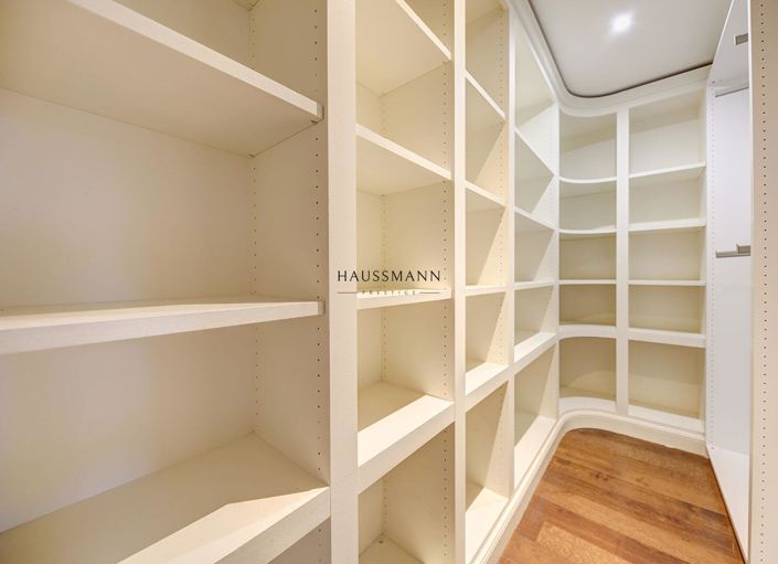 Image No.9-Propriété de 7 chambres à vendre à Neuilly-sur-Seine