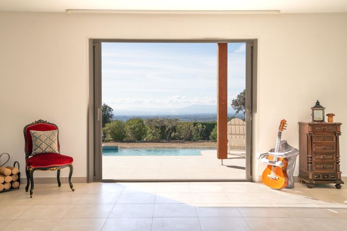 Image No.14-4 Bed House for sale