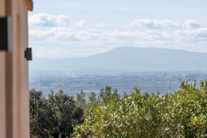 Image No.15-4 Bed House for sale