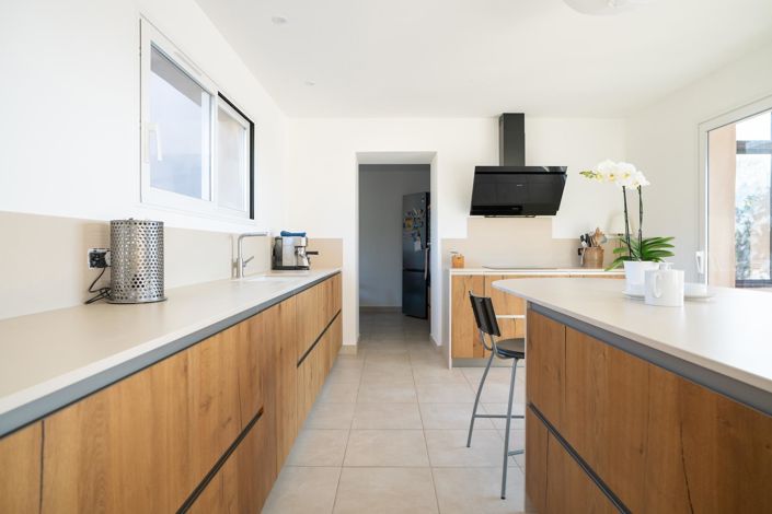 Image No.7-4 Bed House for sale